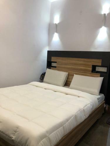 Hotel Pardesi's