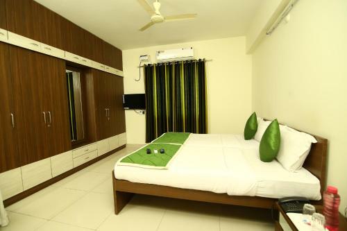 Hotel Fresh Living Prime Hitech
