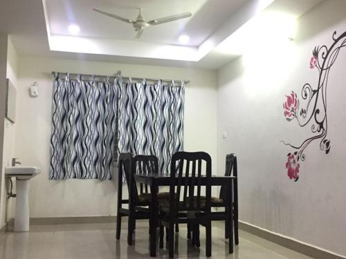 Royal Suites Serviced Apartments