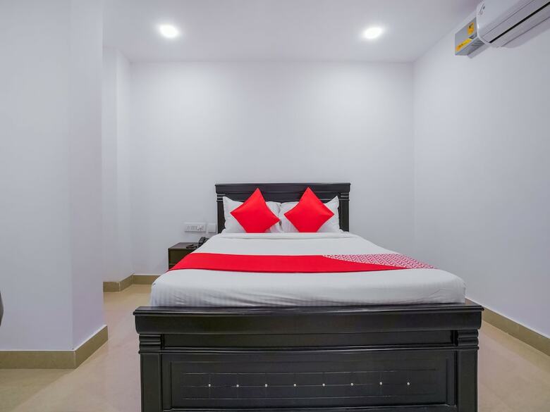 Hotel Oyo 18341 Flagship Metro International