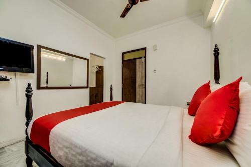 Hotel Oyo Flagship 488 Jntu