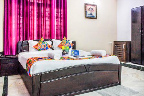 Hotel Fabexpress Hillstone Banjara Hills