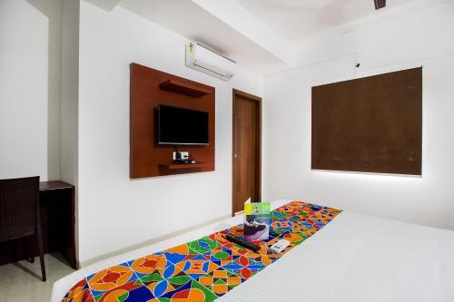 Fabhotel Limestone Aura
