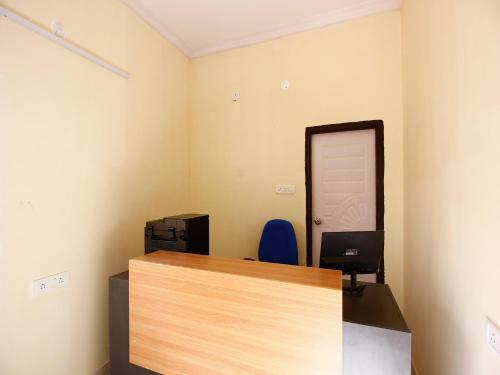 Hotel Oyo 23080 Flagship Siva Builders