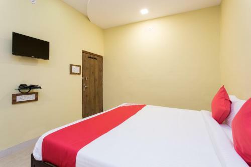 Oyo 16121 Hotel Antilia