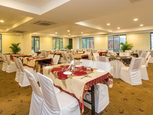 Hotel Capital O 15960 Solaris