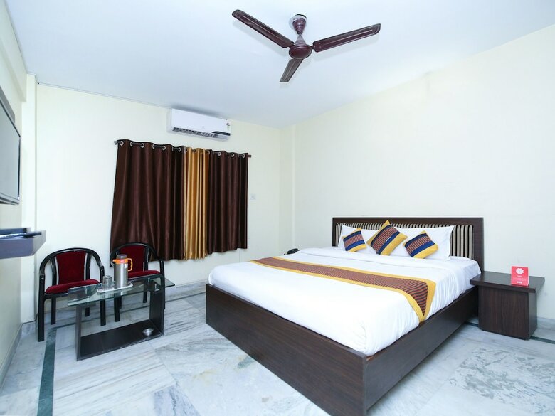 Oyo 8170 Hotel Datt Residency