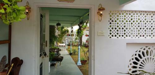 Hostal Summer Garden