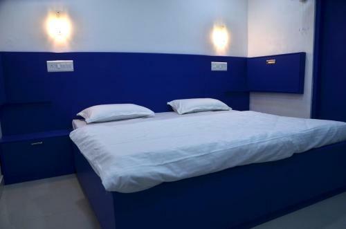 Hostal Charming Stay In Relaxed Atmosphere