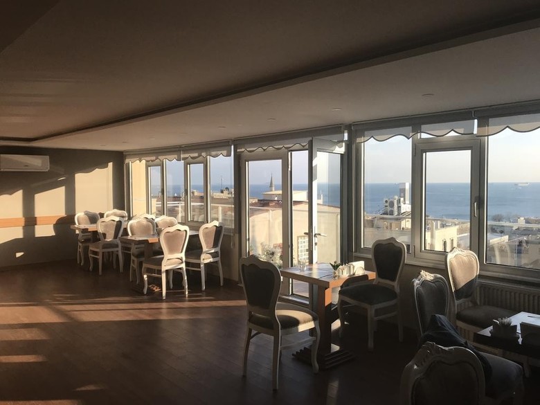 Hotel Muyan Suites