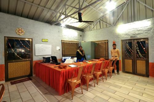 Hotel Moonlight Nature Resort And Camps