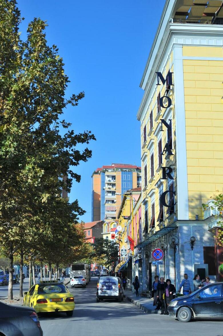 Hotel Monarc