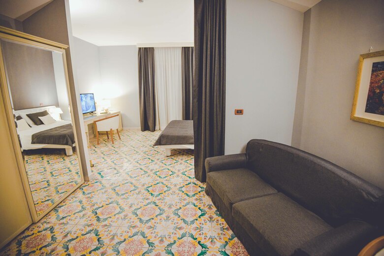 Leonessa Hotel