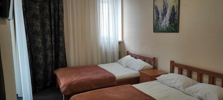 Kozatskiy Hotel