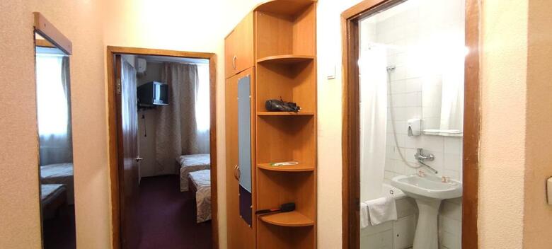 Kozatskiy Hotel