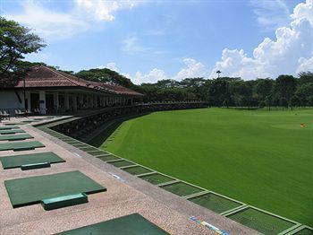 Hotel Orchid Country Club