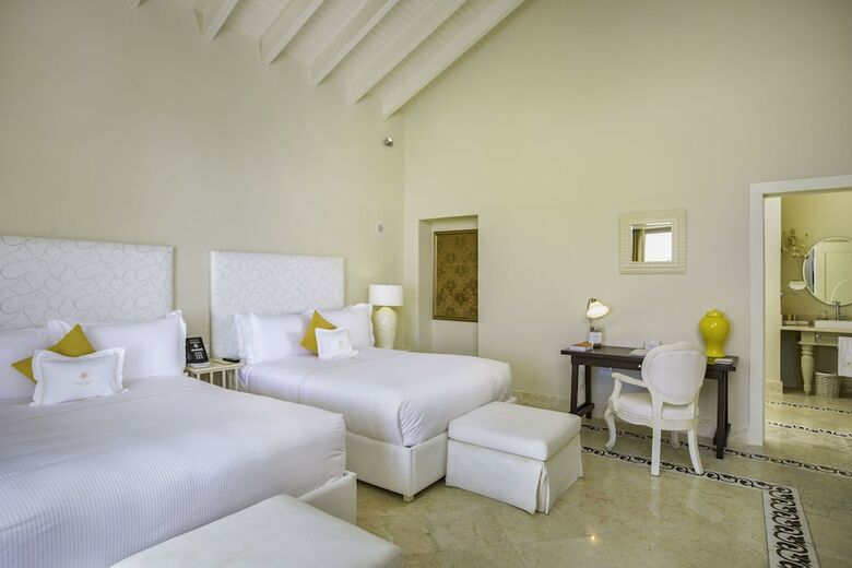 Hotel Eden Roc En Cap Cana