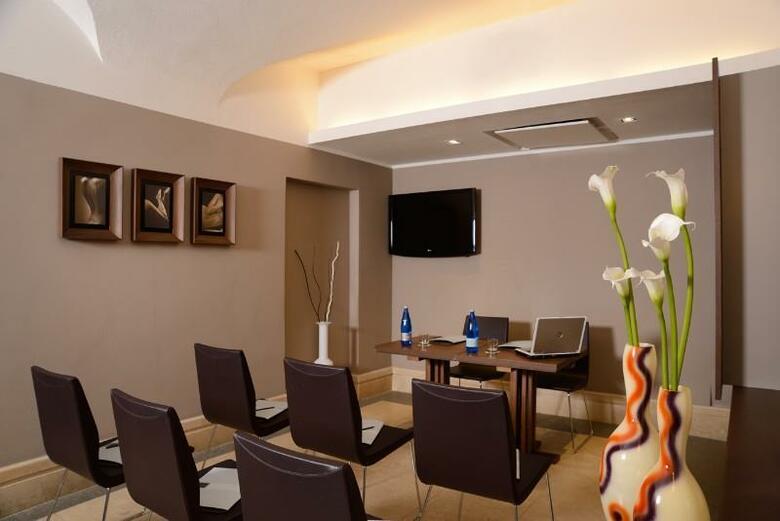 Hotel The Independent