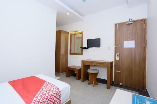 Oyo 24682 Hotel Soorya