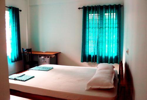 En Jays Residency (service Apartments)
