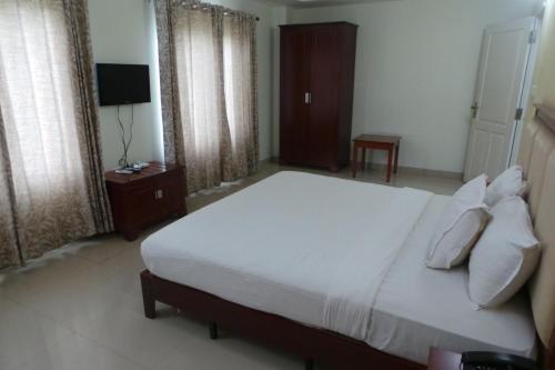 Hotel Meriya Residency