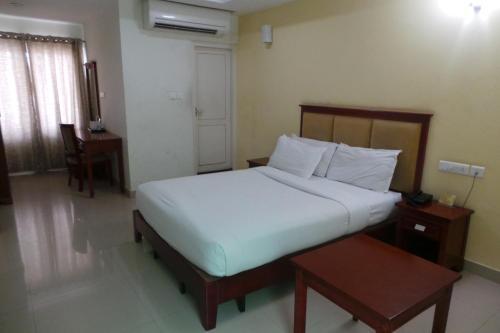 Hotel Meriya Residency