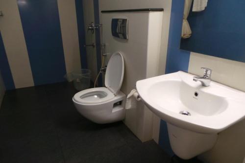 Hotel Meriya Residency