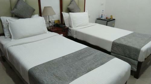 Hotel Meriya Residency