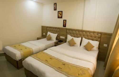 Hotel Crystal Residency