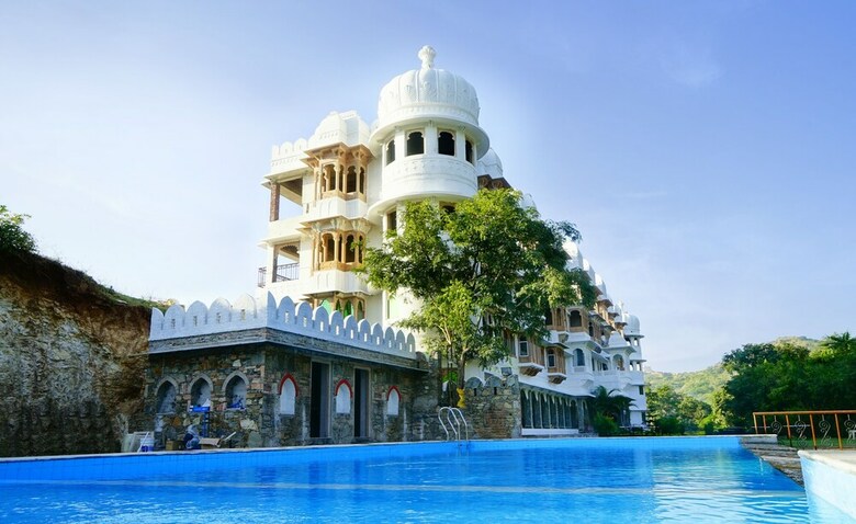 Hotel Kanj The Haveli Resort
