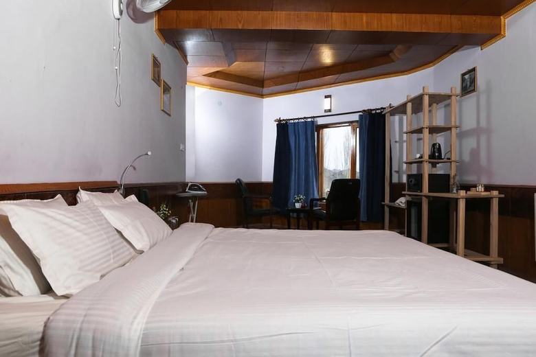 Hotel Cho Palace