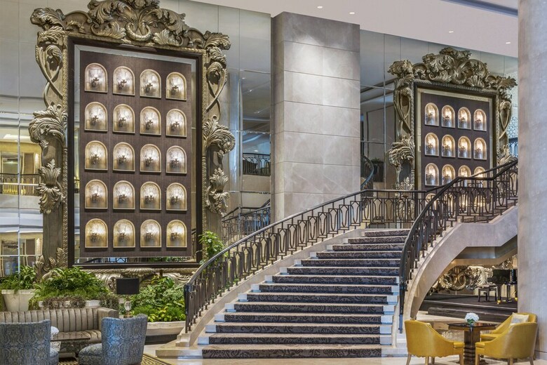 Shangri La Hotel Mumbai
