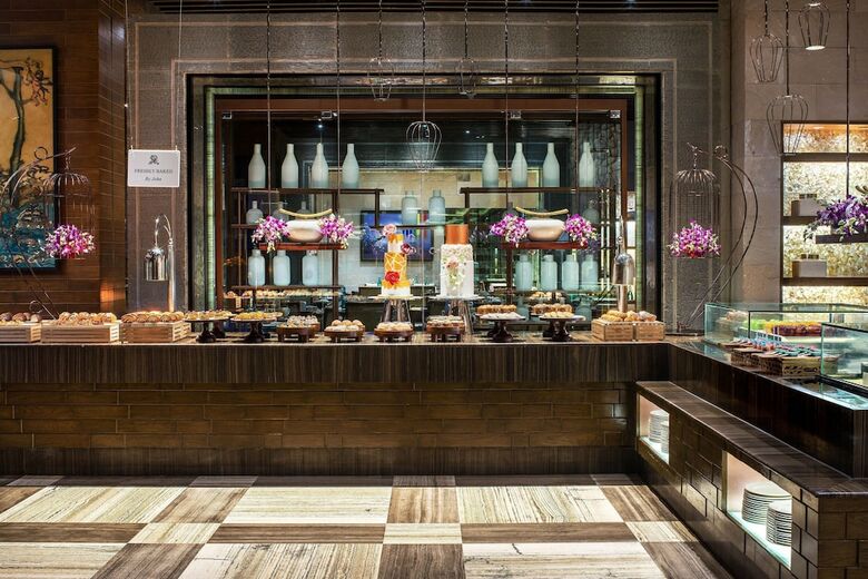 Shangri La Hotel Mumbai