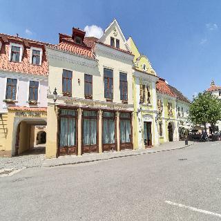 Hotel Traube Medias