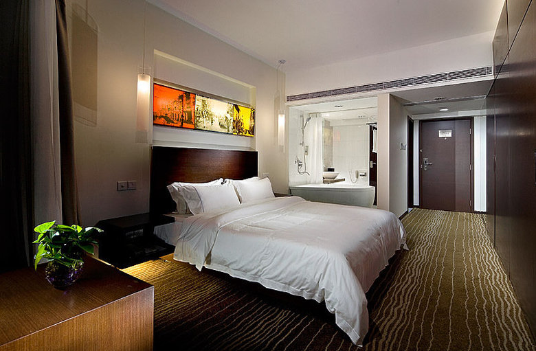 Yuwa Apartment & Hotel