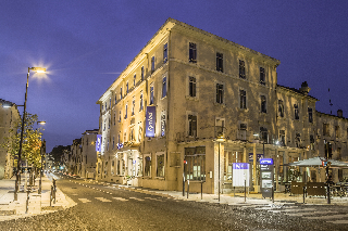 Hotel Kyriad Orange
