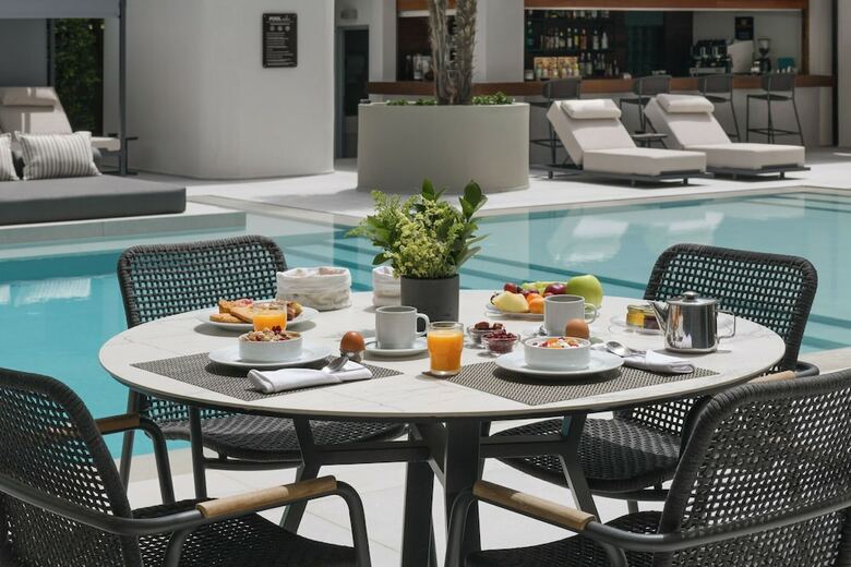 Blazer Suites Hotel