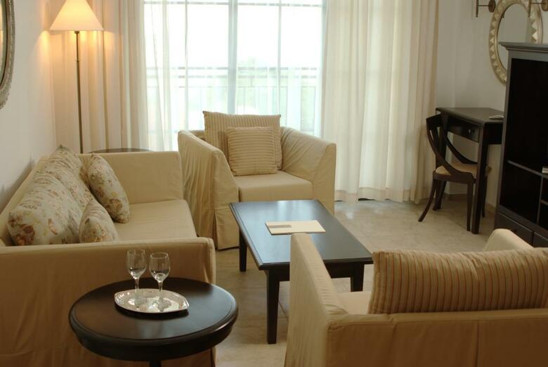 Hotel The Cliff Beach & Spa Resort