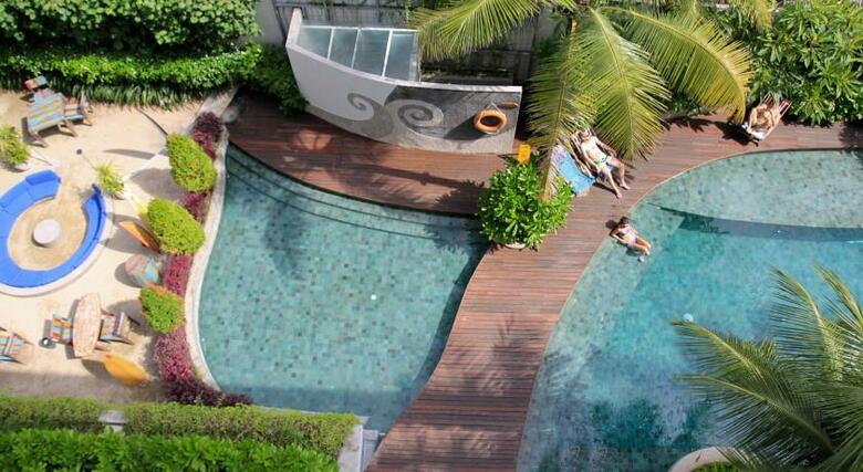Bliss Wayan Hotel