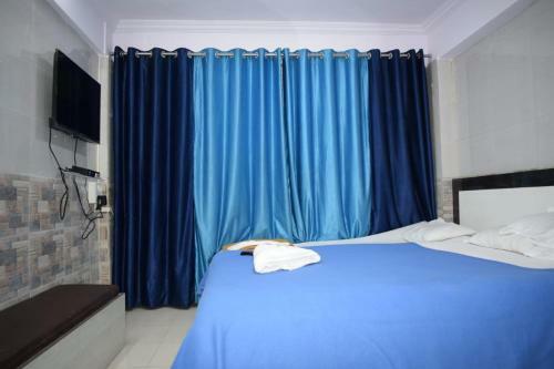 Manas Hotel