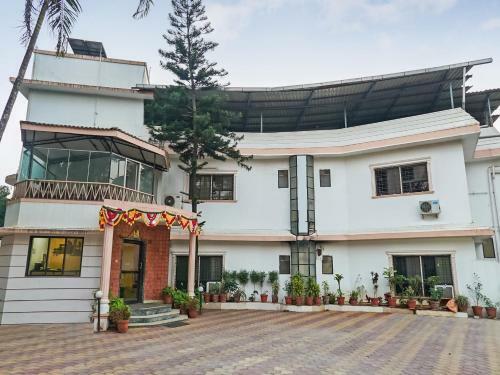 Hotel Oyo Flagship 23096 Laxmi Residency