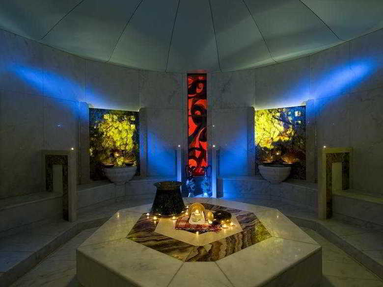 Hotel Blue Waters Club