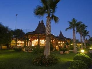Hotel Kamelya World Selin