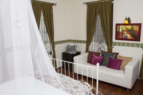 Deja Vu Boutique Hotel