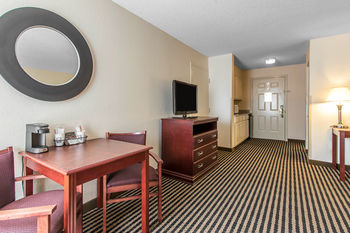 Hotel Comfort Inn Airport