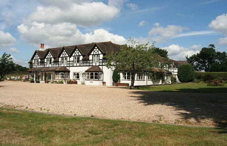 Hotel South Lawn