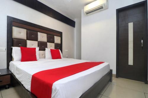 Oyo 19392 Hotel Lexis
