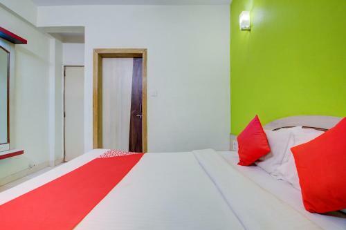 Oyo 24766 Hotel Sonai Palace