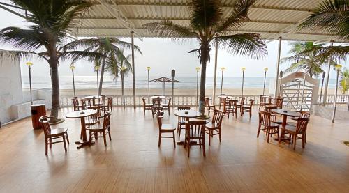 Hotel Bluebay Beach Resort