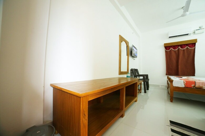 Hotel Nandika Residency